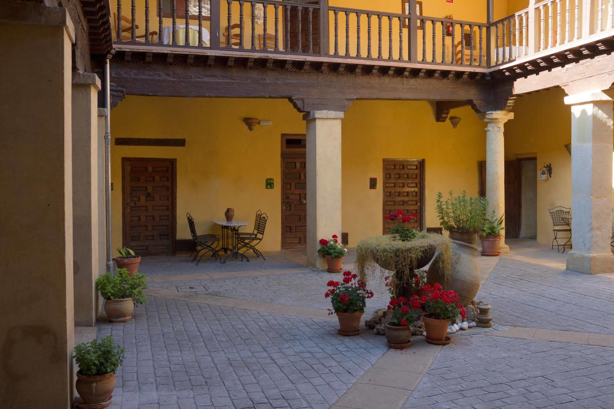 Casa Palacio Conde De Garcinarro Huete Dış mekan fotoğraf